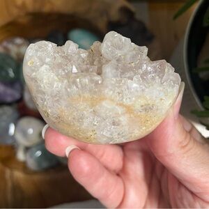 Natural Crystal Geode Quartz on flower agate